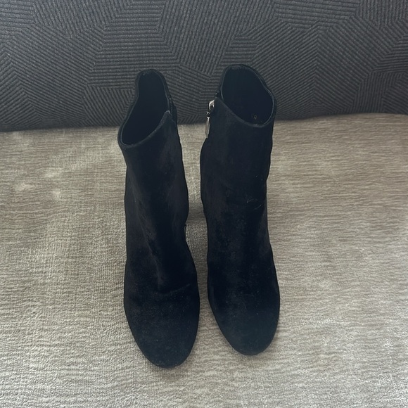 Saint Laurent Women's Black Velvet Zip Booties Size 38 - Picture 2 of 3